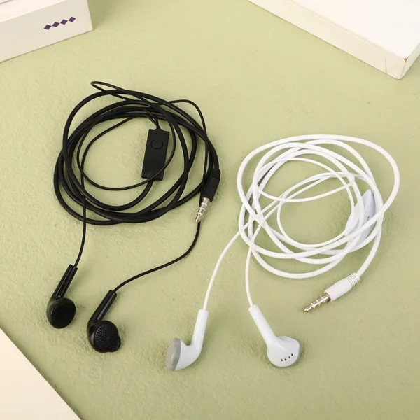 1pc Earphone 3.5mm Wired Headset with Mic For Galaxy A13 A12 A32 A03 A22 A23 A52 M32 A21 A51 A71 A31 M31 M51 M21 M22 accessories - Image 5